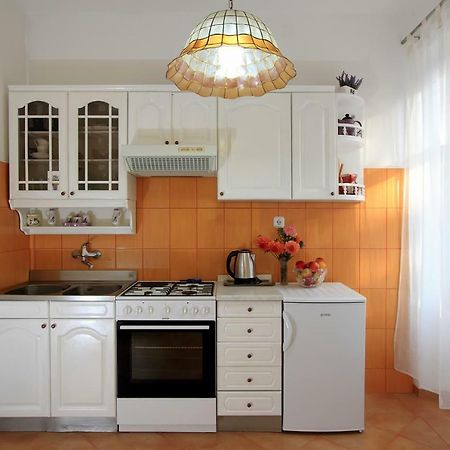 Bivium Appartement Otočac Buitenkant foto